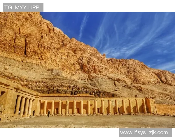 埃及足球名将的辉煌历程与对世界足球的深远影响 埃及足球名将的辉煌历程与对世界足球的深远影响