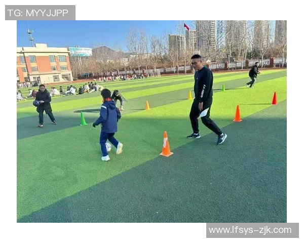 儿童足球运动的乐趣与成长探索之旅