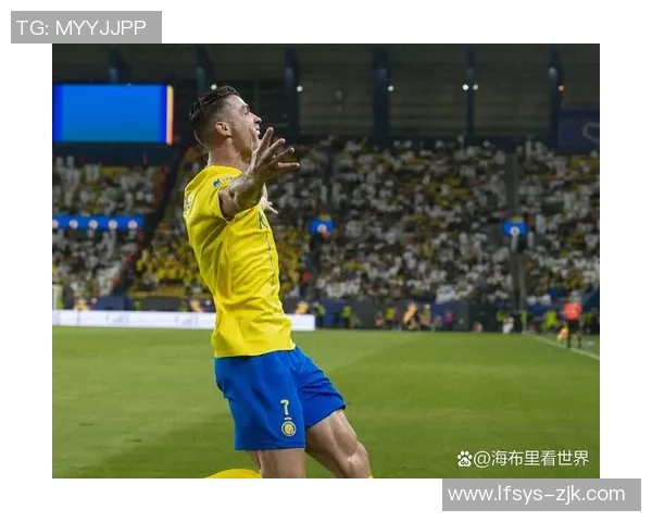 康纳足球秀带你领略全球足球盛宴与明星球员的精彩瞬间 康纳足球秀带你领略全球足球盛宴与明星球员的精彩瞬间