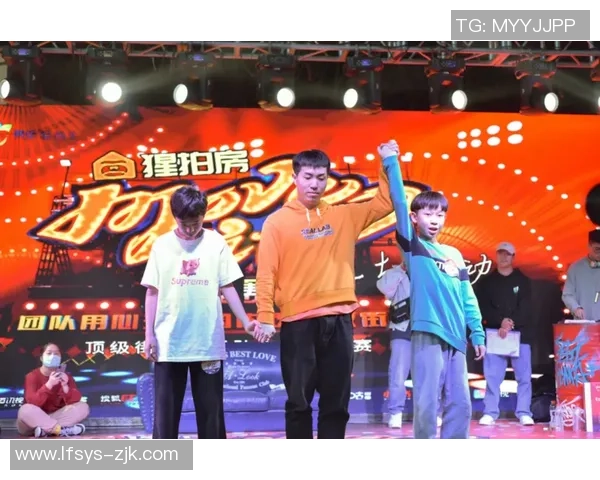 西安街舞队战术引发热议舞者们对战术选择的不同看法与争论